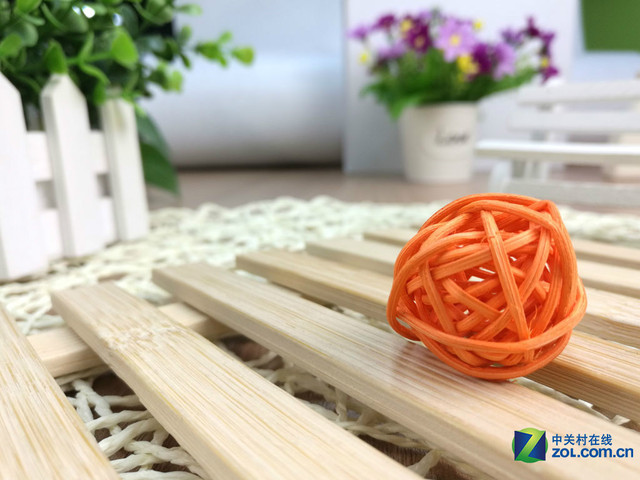 4GB RAM+安卓6.0 華為Mate 8購(gòu)機(jī)手冊(cè)