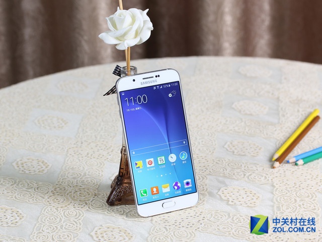 5.9mm+全網(wǎng)通 三星Galaxy A8售價3199 