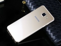 纖薄機身再有突破 三星A5 2016版圖賞