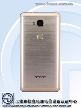 或借CES入美國市場 榮耀5X高配版獲入網