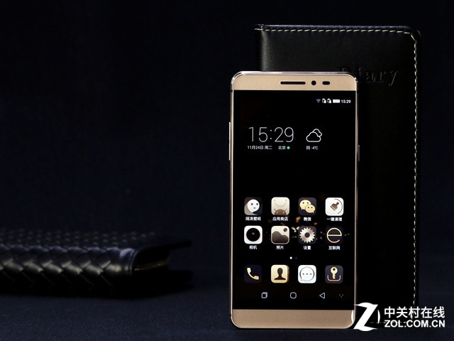 指紋眼紋都能解鎖 八款黑科技手機推薦 