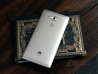 2015年末最受關(guān)注的手機(jī) 華為Mate8開賣