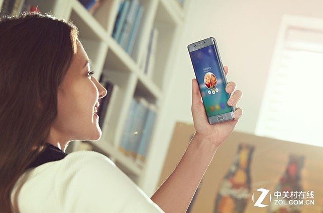 高顏值手機選誰 三星S6 edge+給你答案