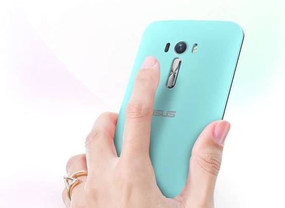 華碩神拍機ZenFone Selfie輕松搞定夜間自拍 