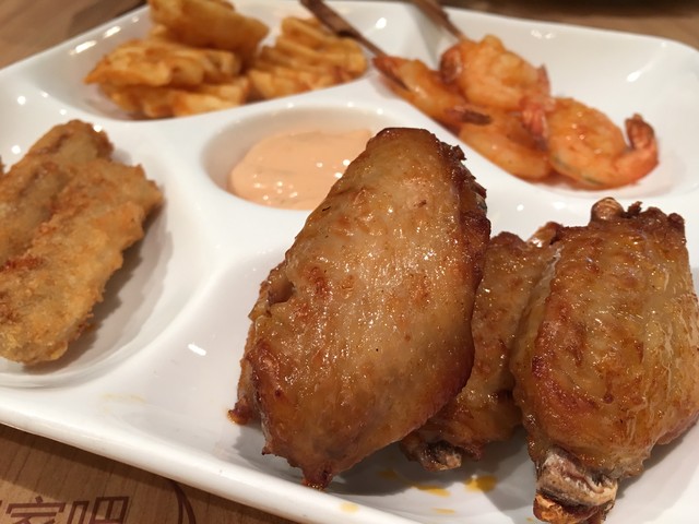 尖Phone:中興AXON天機(jī)MAX戰(zhàn)iPhone 6sP