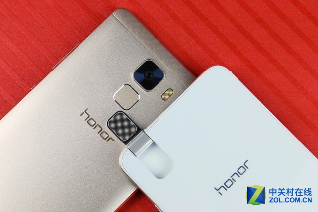 風(fēng)格截然不同 榮耀7/榮耀7i對(duì)比圖賞