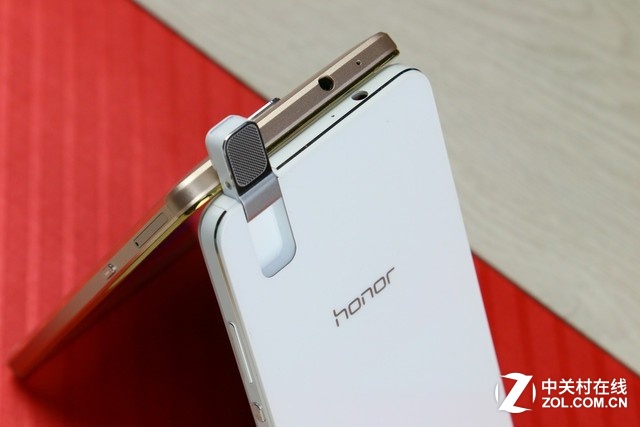 風(fēng)格截然不同 榮耀7/榮耀7i對(duì)比圖賞