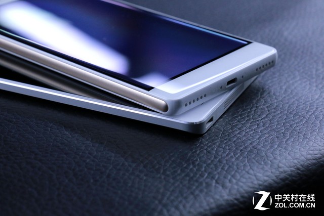 性價比之爭 斐訊輕客2S對比小米note