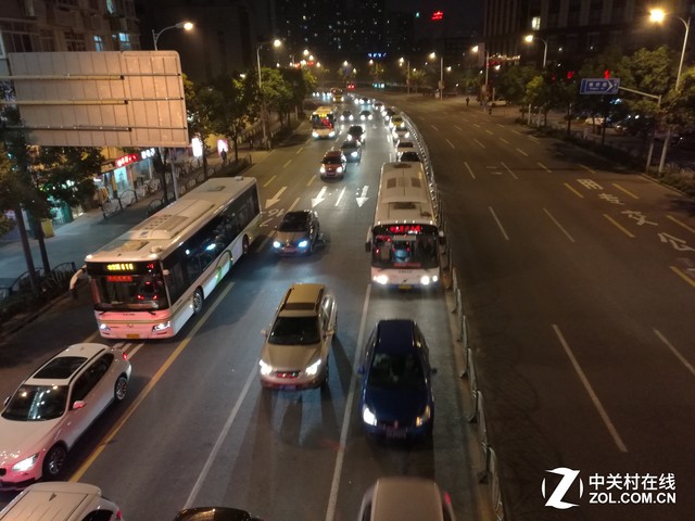 相位對焦/PDAF終聚首 索尼IMX298解析