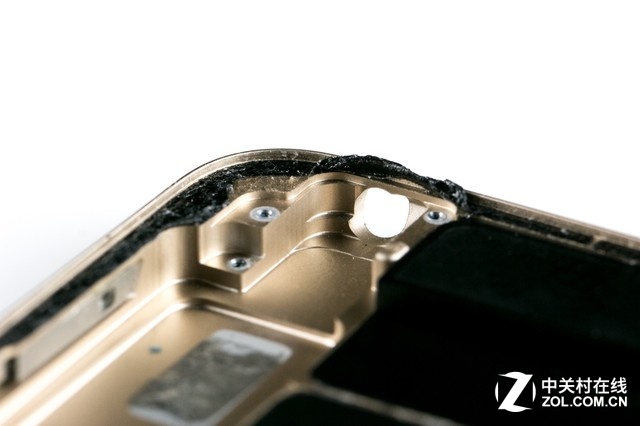 苛求對(duì)稱之美 iPad Pro拆解百圖賞析