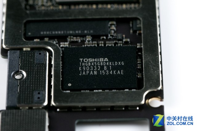 苛求對(duì)稱之美 iPad Pro拆解百圖賞析