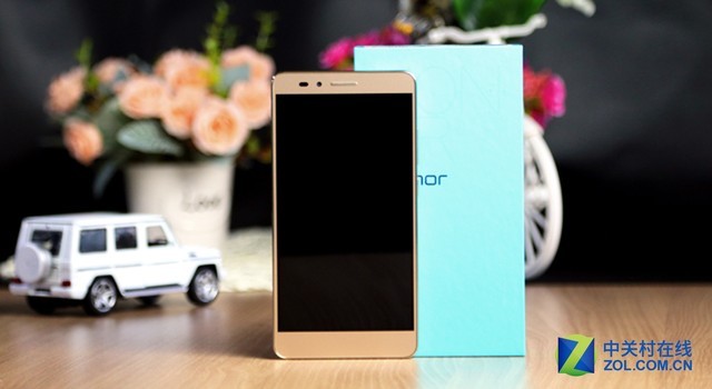 硬件廝殺已過時(shí) 用戶新需求究竟誰能把握 