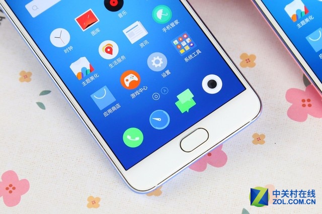 多彩時尚之選 魅藍(lán)metal粉藍(lán)雙機(jī)圖賞