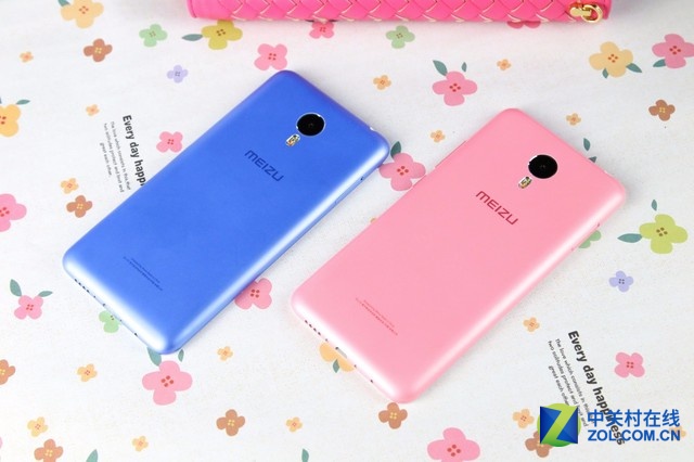 多彩時尚之選 魅藍(lán)metal粉藍(lán)雙機(jī)圖賞