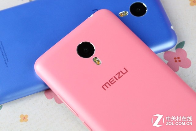 多彩時尚之選 魅藍metal粉藍雙機圖賞