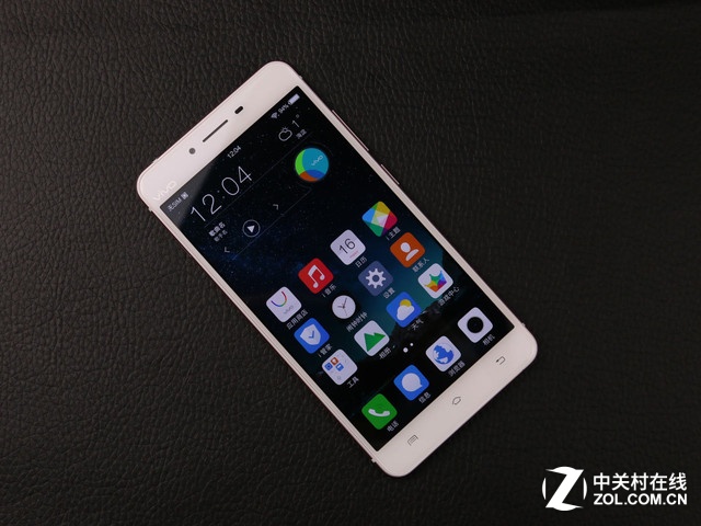 大屏雙卡才更爽 vivo X6Plus起售價2998