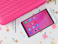 榮耀7i官網報價1599元起 配180°翻轉鏡頭