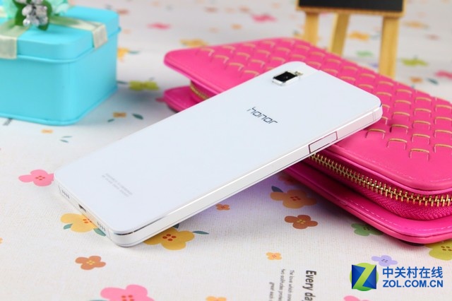 打開年輕人的新視界 榮耀7i開箱圖賞