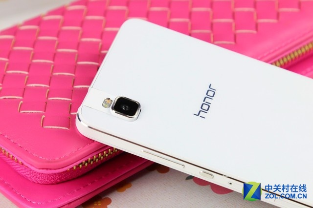 打開年輕人的新視界 榮耀7i開箱圖賞