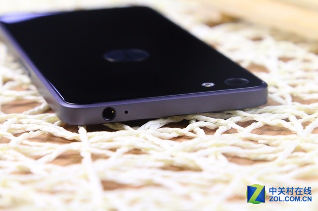 體驗至上 錘子手機Smartisan T2圖賞