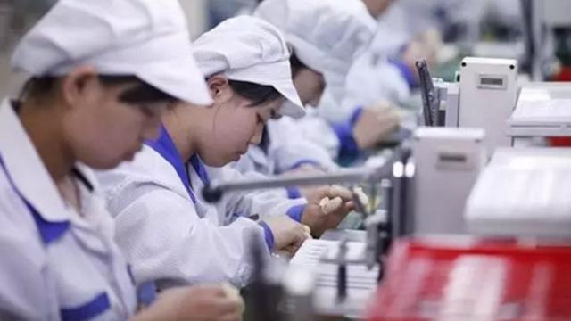 <a href=/mobile/ target=_blank class=infotextkey>手機</a>供應商 錘子科技