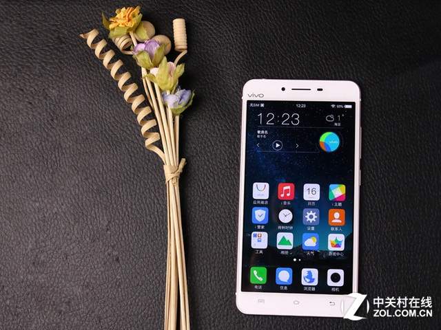 漂亮的不像實力派 國產(chǎn)旗艦手機推薦 