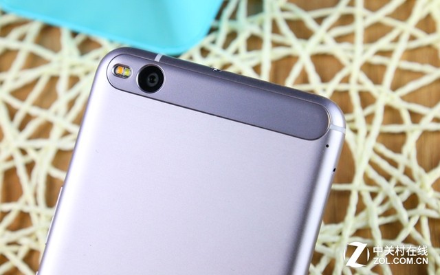 一部"靠譜"的金屬中端機(jī) HTC One X9評(píng)測(cè)