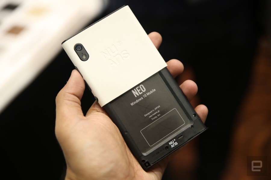 可定制的Win10手機 NuAns Neo上手展示