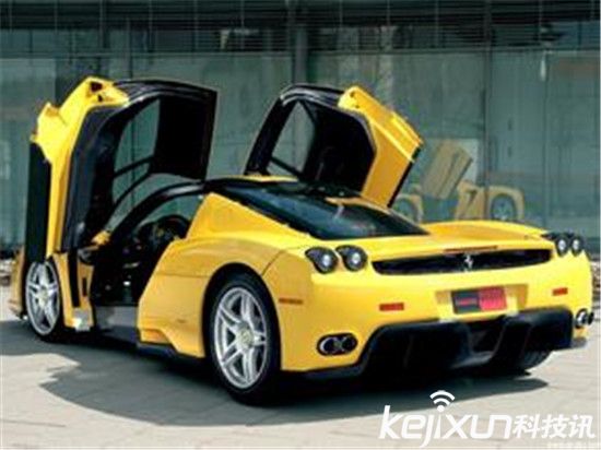 特斯拉起火自燃：電動汽車是否真的安全？