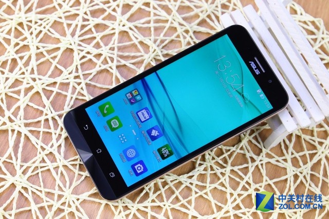 強(qiáng)勁長續(xù)航千元機(jī) 華碩電神5000圖賞