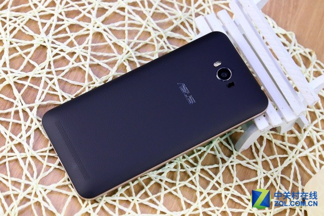 強(qiáng)勁長續(xù)航千元機(jī) 華碩電神5000圖賞