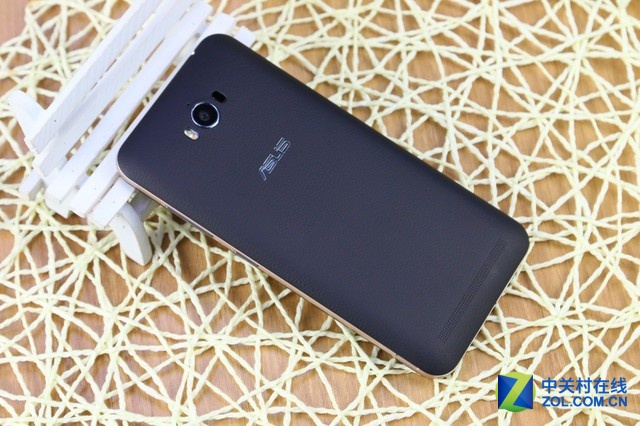 強(qiáng)勁長續(xù)航千元機(jī) 華碩電神5000圖賞