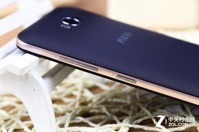 強(qiáng)勁長續(xù)航千元機(jī) 華碩電神5000圖賞