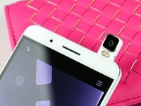 榮耀7i拍照功力深度解析 翻轉(zhuǎn)鏡頭看世界