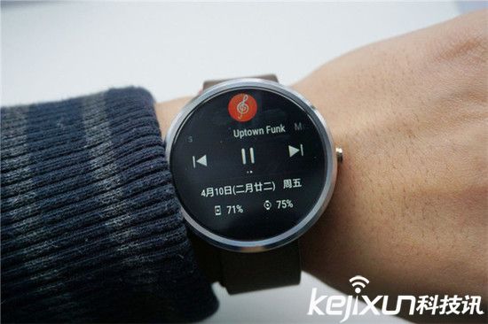 福特打算用手表操作汽車:可穿戴與智能汽車相結(jié)合