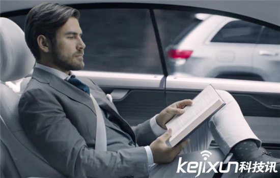 谷歌無人駕駛汽車不靠譜 仍需真人操作