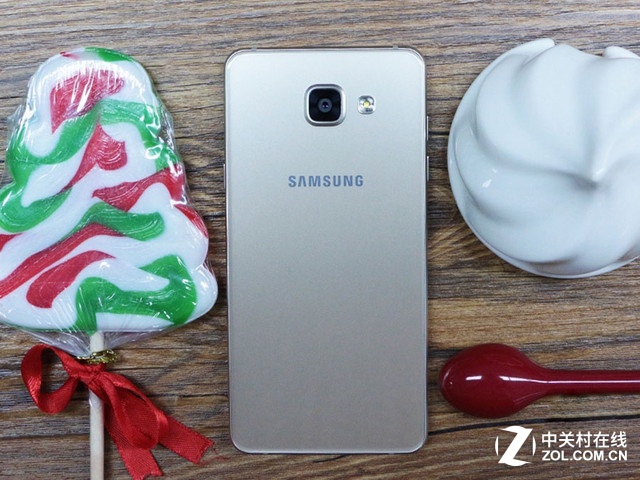 買手機2500就夠了 這些手機值得你關注 