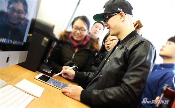 蘋果為猴年推出紀念版手表:只賣到元宵節節