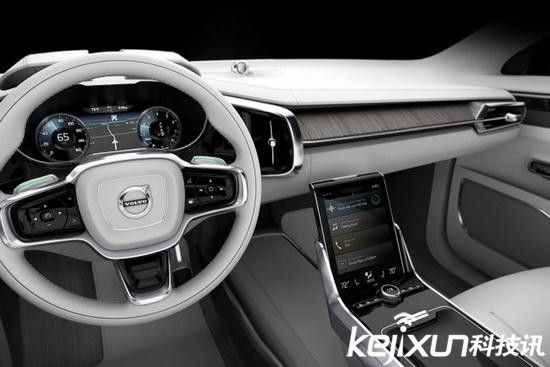 2026汽車(chē)10年科技暢想：無(wú)人駕駛汽車(chē)上市