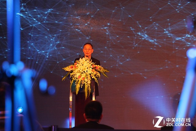 努比亞將打造VR 手機將植入PPTV內容