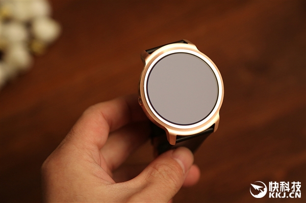 黑曜金版TicWatch智能手表開箱：高顏值/支持iPhone