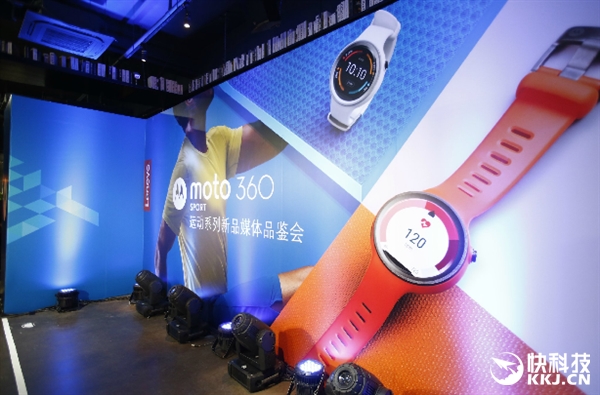 2388元!Moto 360 Sport智能手表正式發售