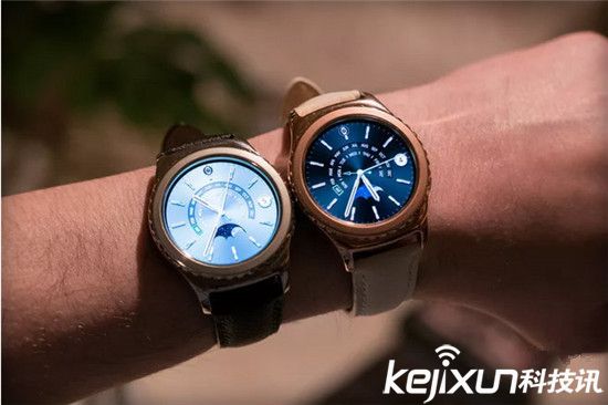 三星發(fā)布黃金版智能手表:就是鍍層金而已!