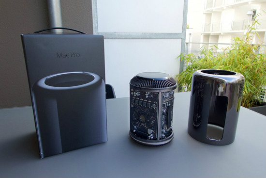 還有就是Mac Pro，這個自2013年發布以來，就一直被冷落的娃，在2016年，也將很有可能進行一些改進升級，將配備全新OS X系統。