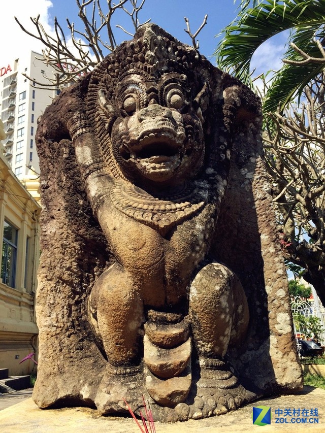 對于這樣的靜物攝影，夠快才暢快vivo X6無疑更具優勢，較小的體積和更方便的握持方式，能創造更多的角度，而優秀的鏡頭，則能表現出更多的細節。