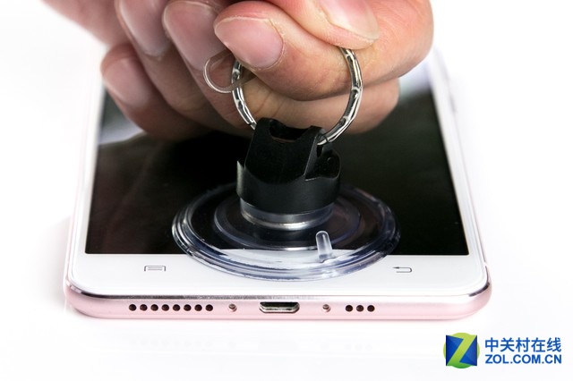 防水防塵性能優(yōu)異 vivoX6plus拆解圖賞