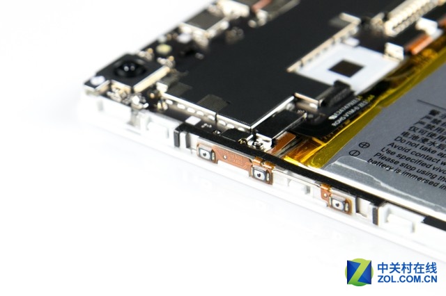 防水防塵性能優(yōu)異 vivoX6plus拆解圖賞