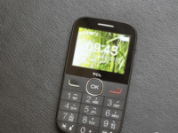 極簡模式vs老人機 哪個更適合中老年人?