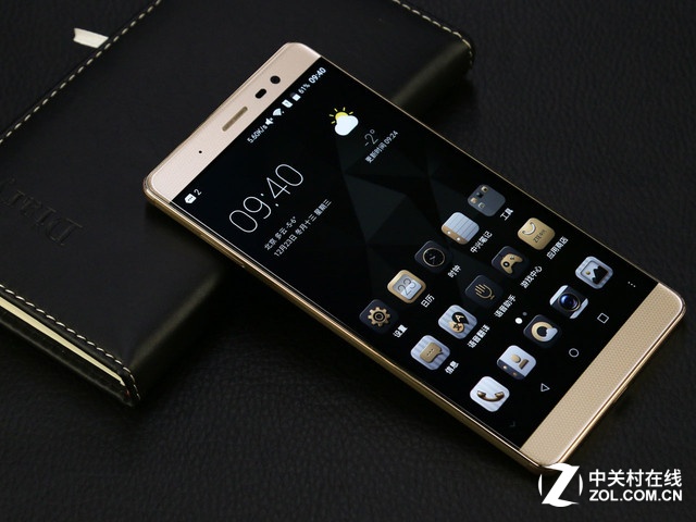 都比<a href=/mobile/iphone/ target=_blank class=infotextkey>iPhone</a>好看 近期熱門金屬手機(jī)推薦