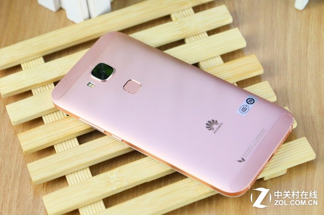 亮眼小清新 玫瑰金色華為麥芒4圖賞